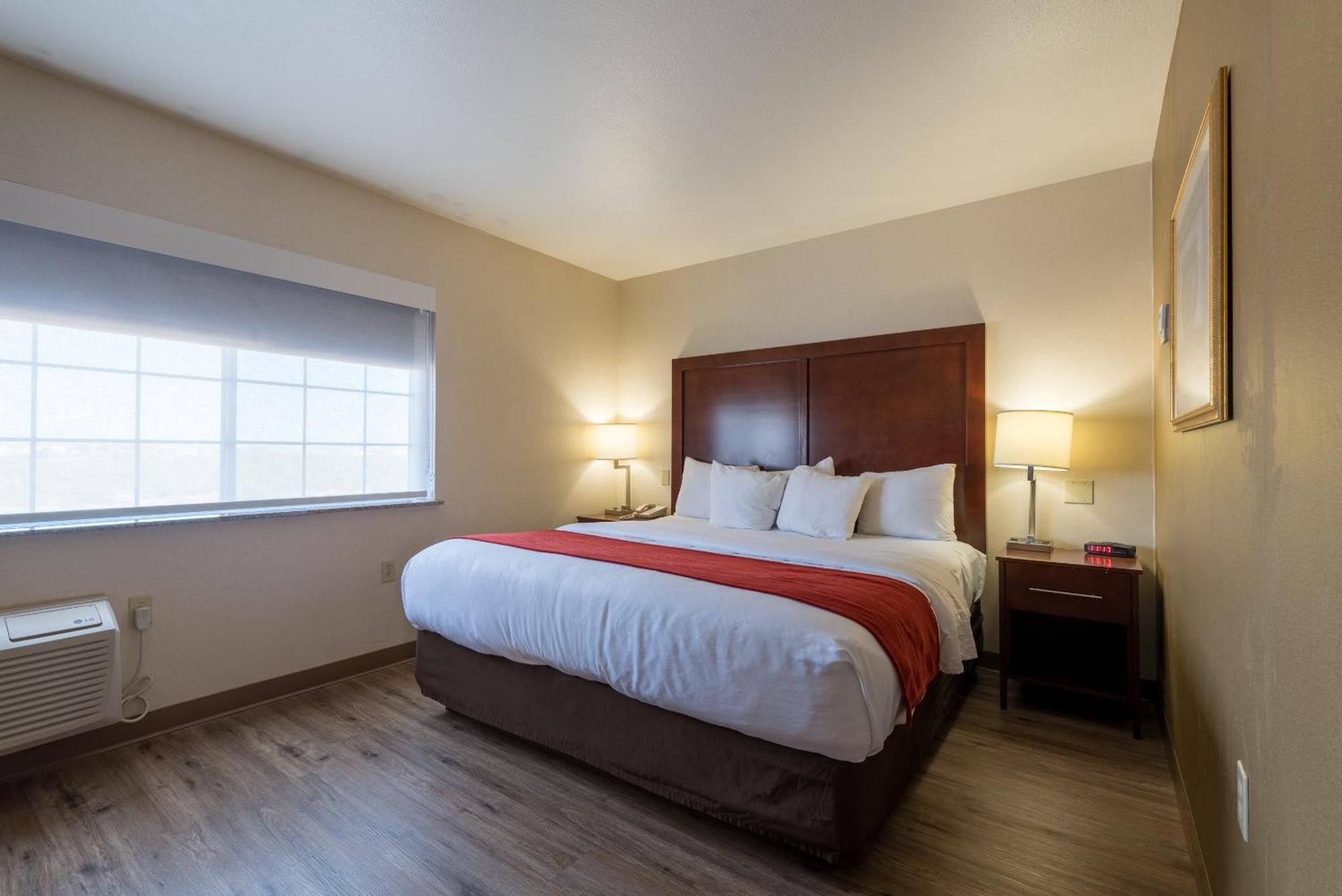 Comfort Inn & Suites Alamosa Exterior photo
